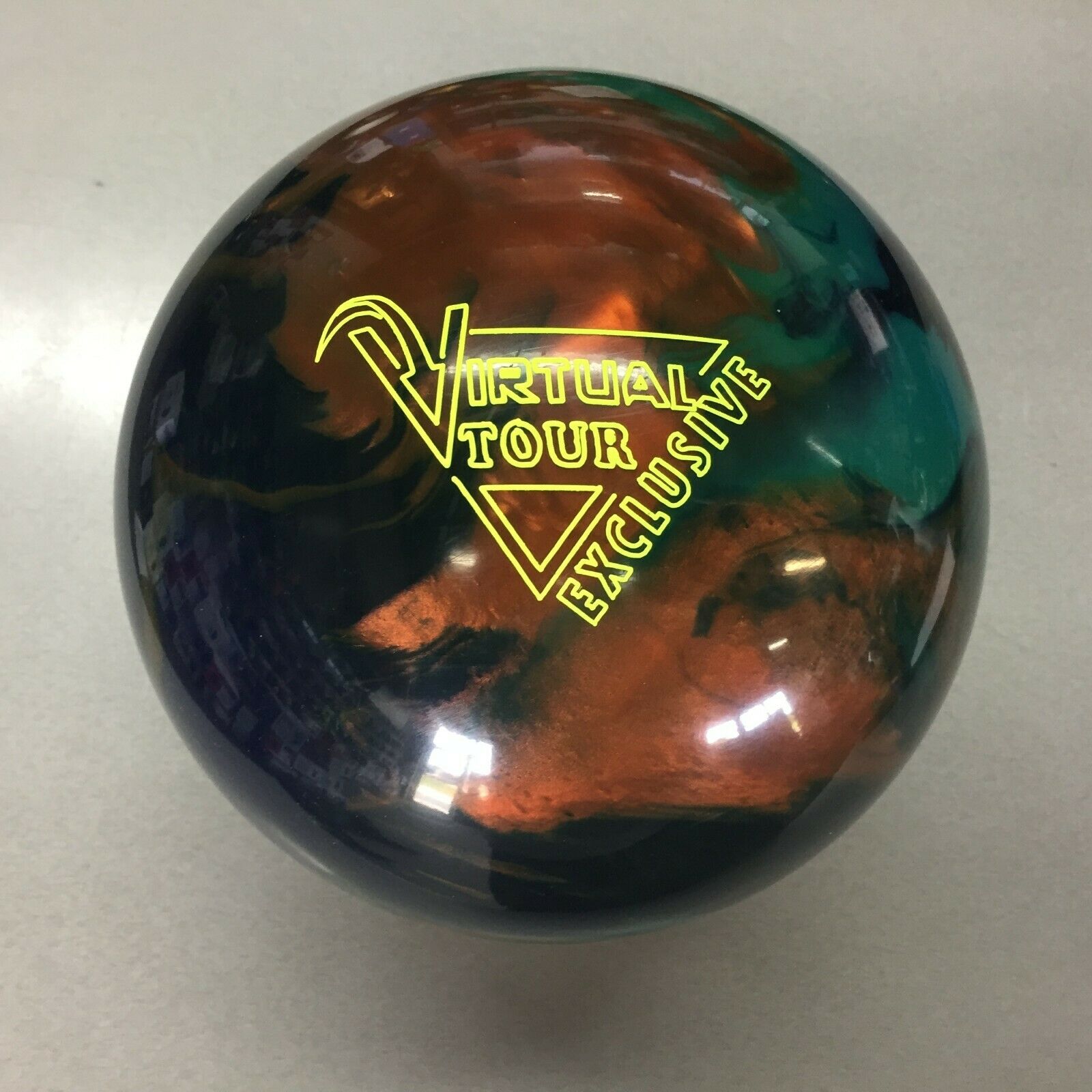 Storm Virtual Tour Exclusive  Bowling Ball 15 Lb. 1st Quality  New In Box! #031